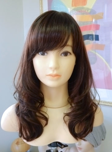 医療用ウィッグ　重めバングのローレイヤーロングスタイル