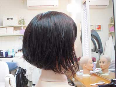 グラボブにしたい・・・ベースカット後 斜め後ろ